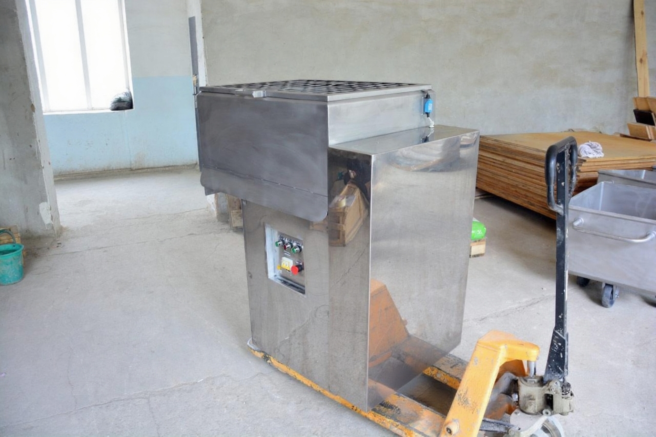 ПОЛИПРОМ М2ФМ 150л комбинированная с выносным управлением Фаршемешалки #2